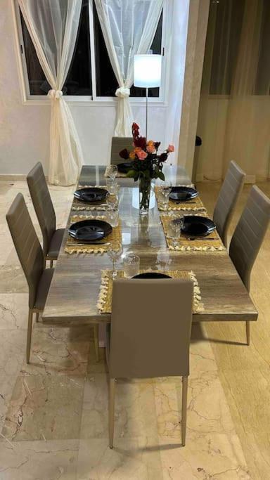Appartement Haut Standing 3 Chambres Avec Terasse Quartier Gueliz Hivernage A Marrakech I19 Marrakesh Exterior foto