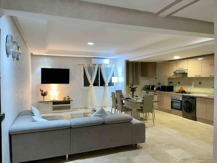 Appartement Haut Standing 3 Chambres Avec Terasse Quartier Gueliz Hivernage A Marrakech I19 Marrakesh Exterior foto